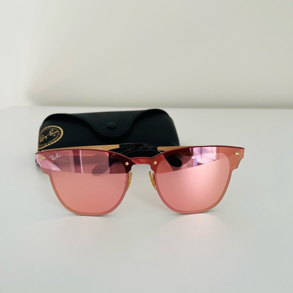 Authentic Ray-Ban. New Conditions - Picture 2 of 3